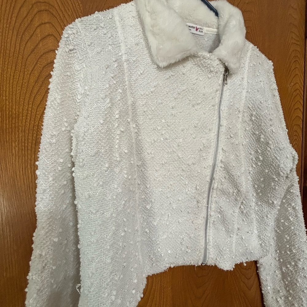 Knit Works plus size White Teddy Jacket Cozy Cropped Style - Picture 5 of 6